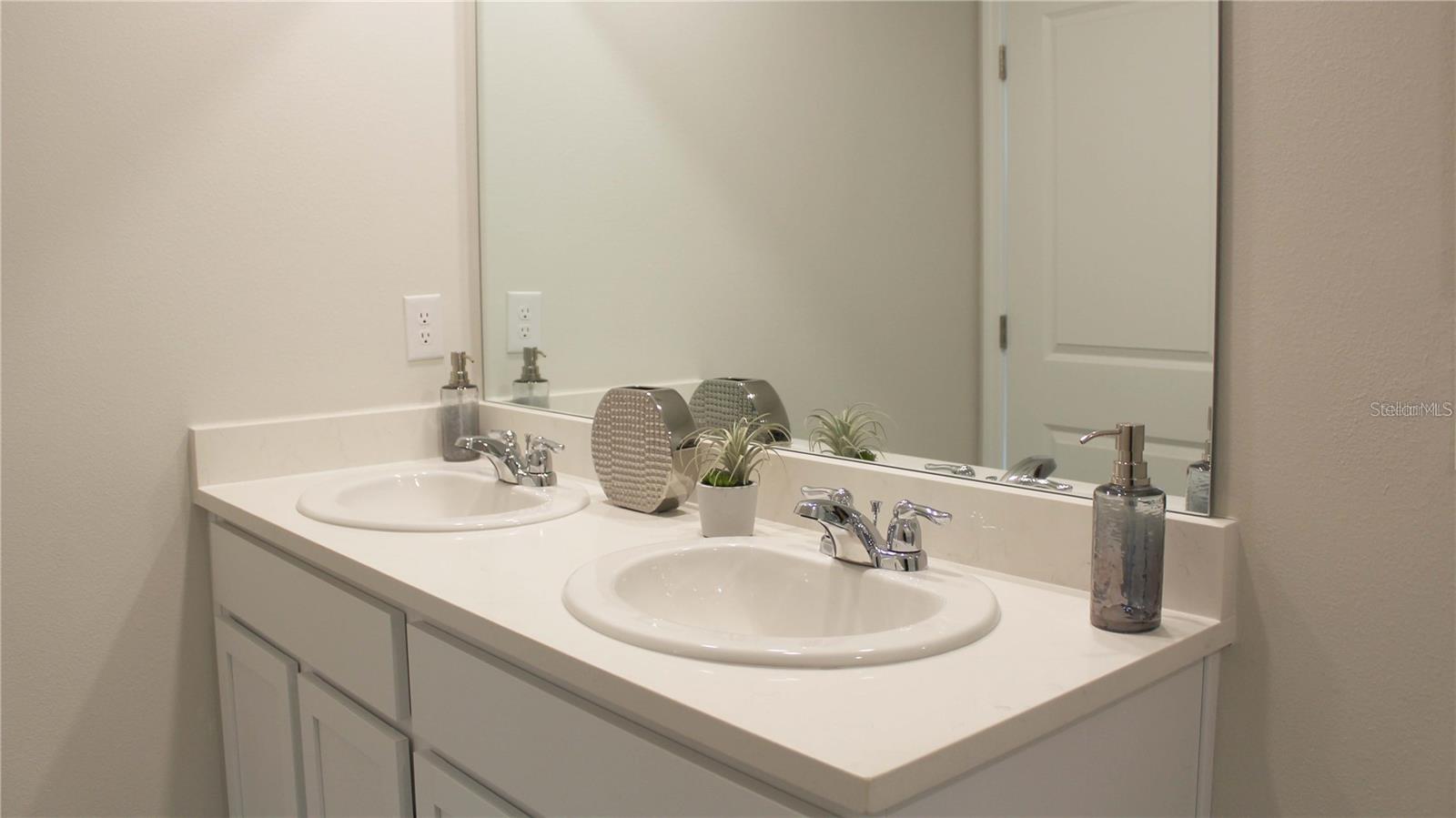 8412 GOWER TRL