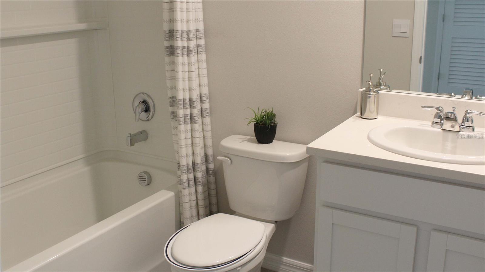 8412 GOWER TRL