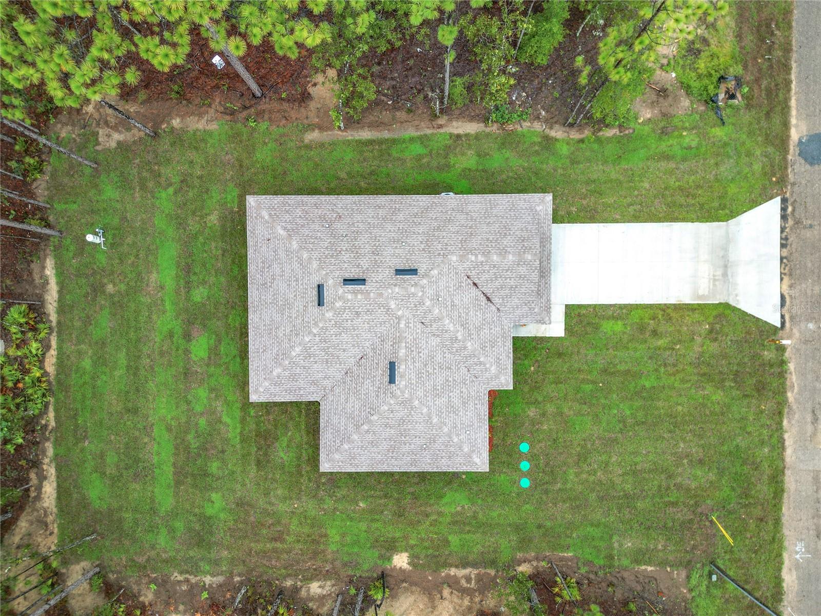 1190 W CARY DR