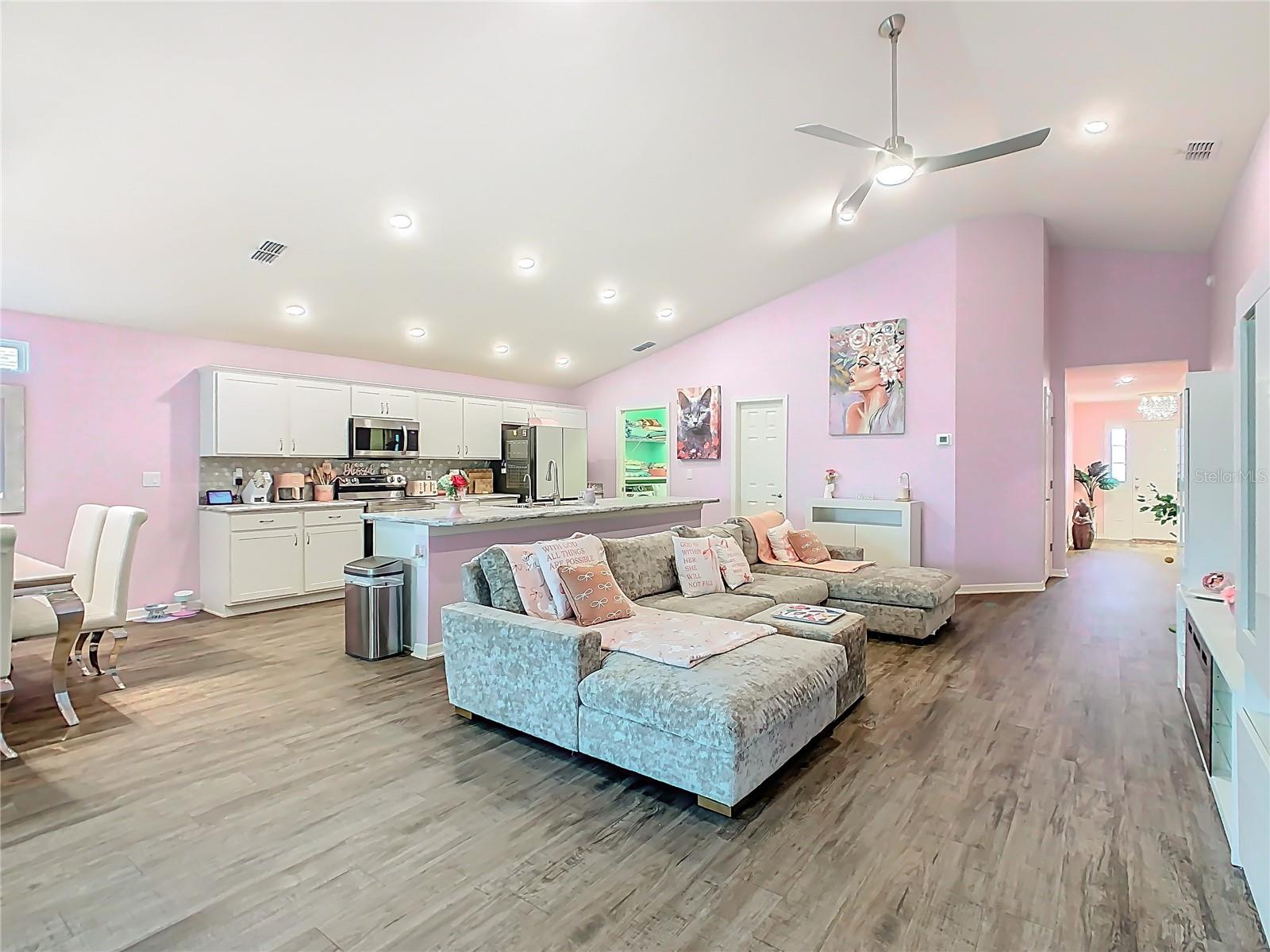 681 VITTORIO DR