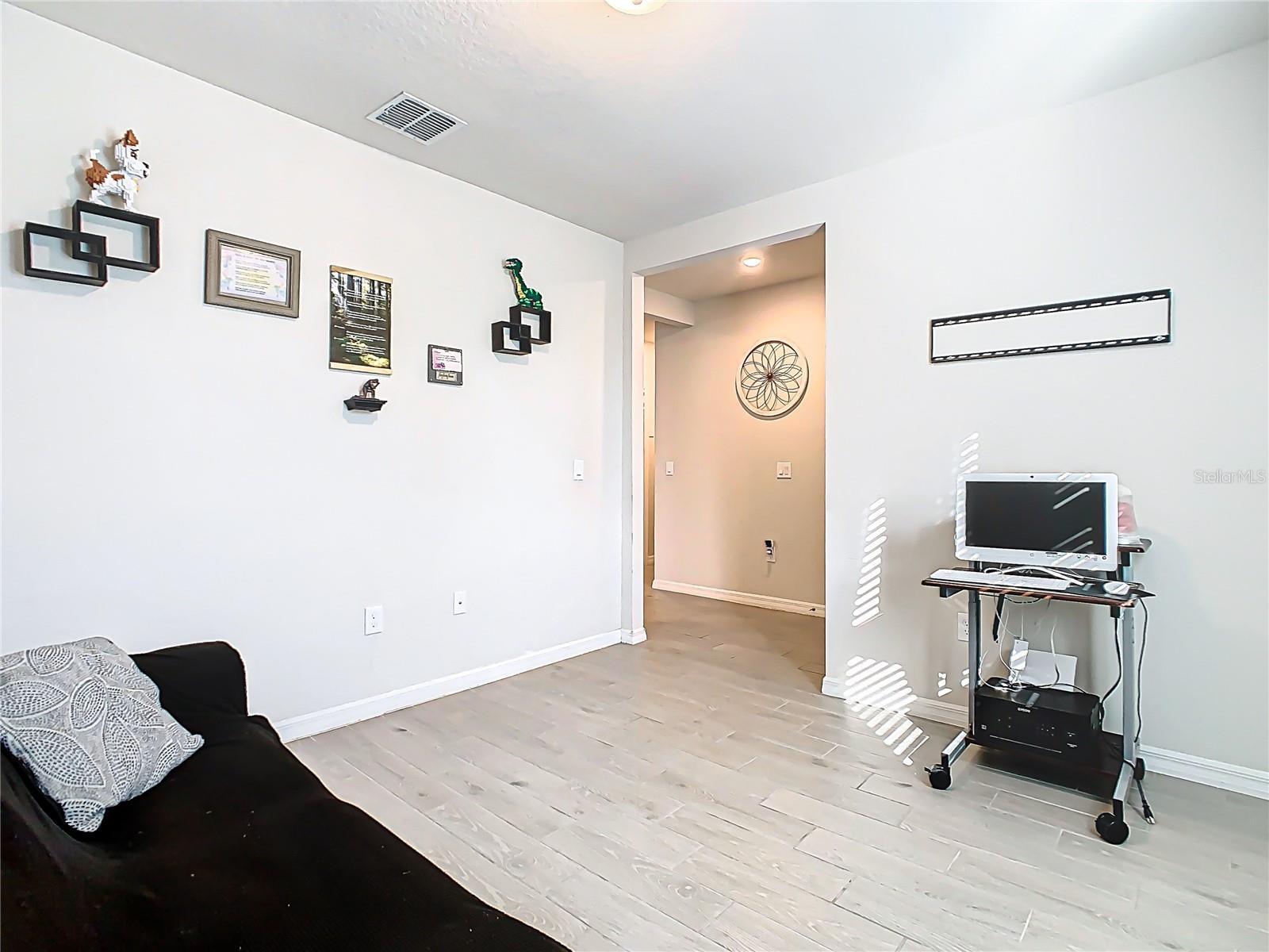 3080 CASSIDY LN