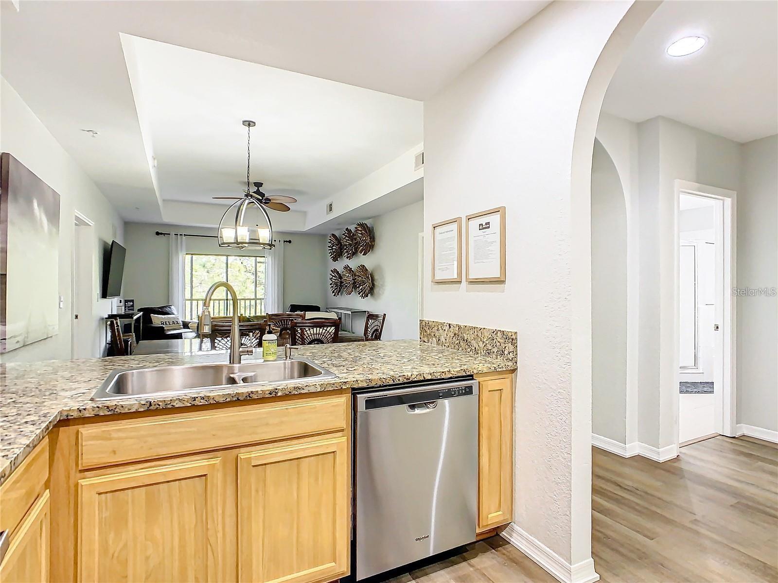 9051 TREASURE TROVE LN #405