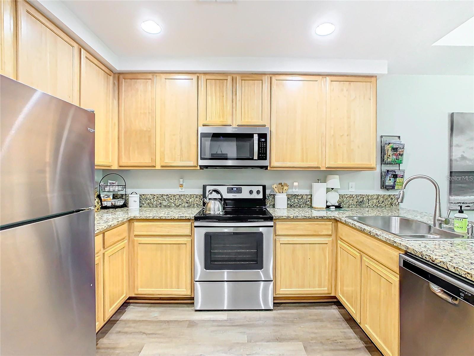 9051 TREASURE TROVE LN #405