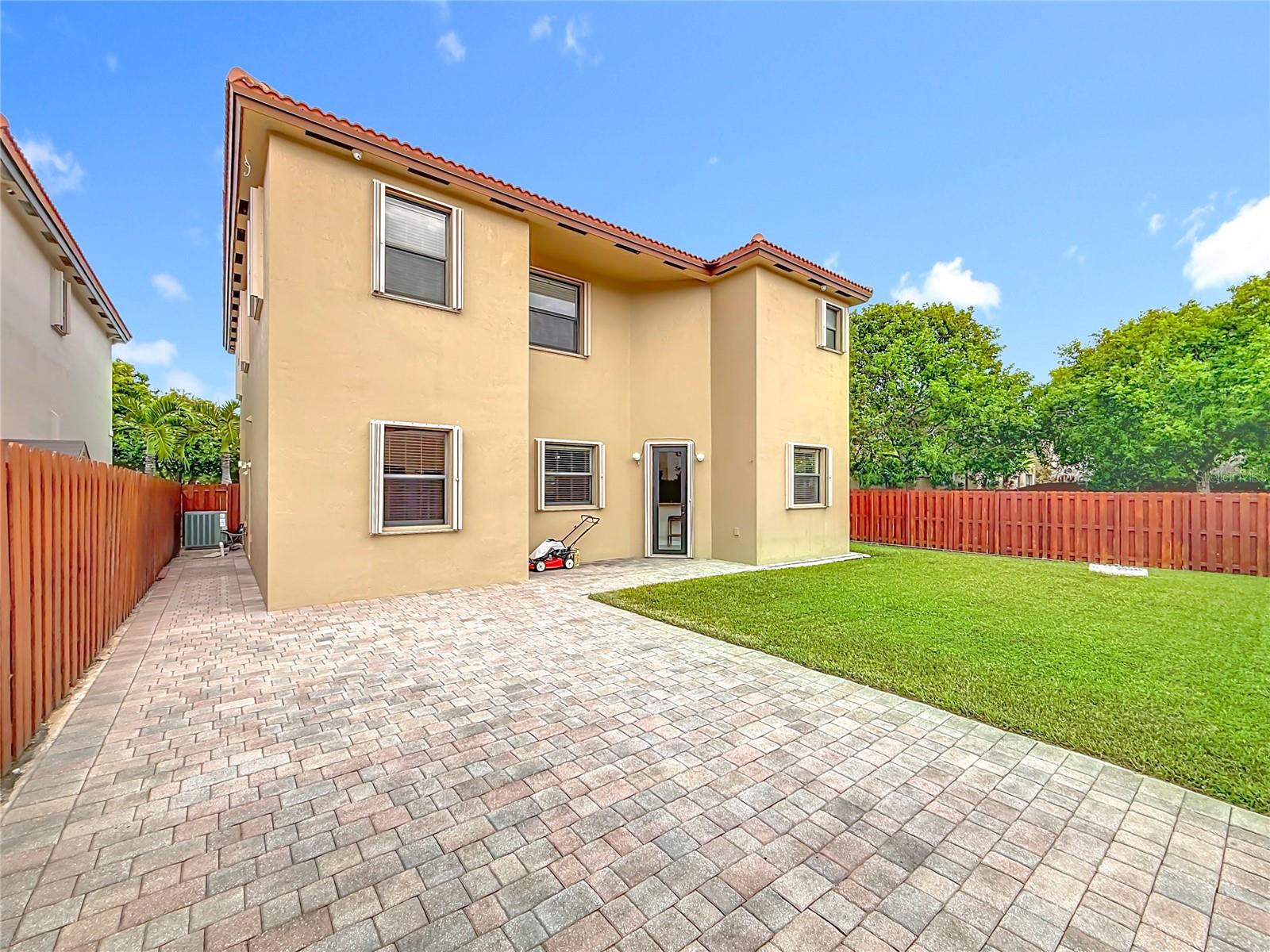 24107 SW 114TH CT