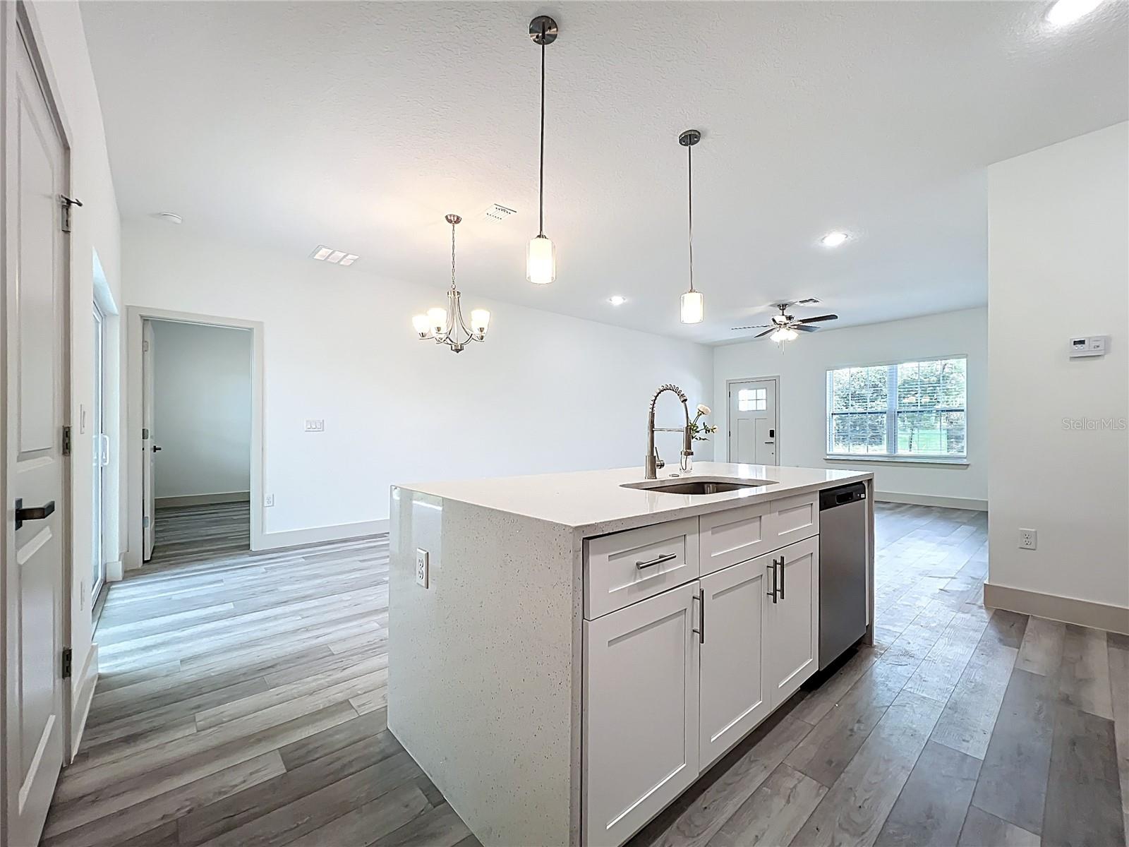182 MARION OAKS MNR