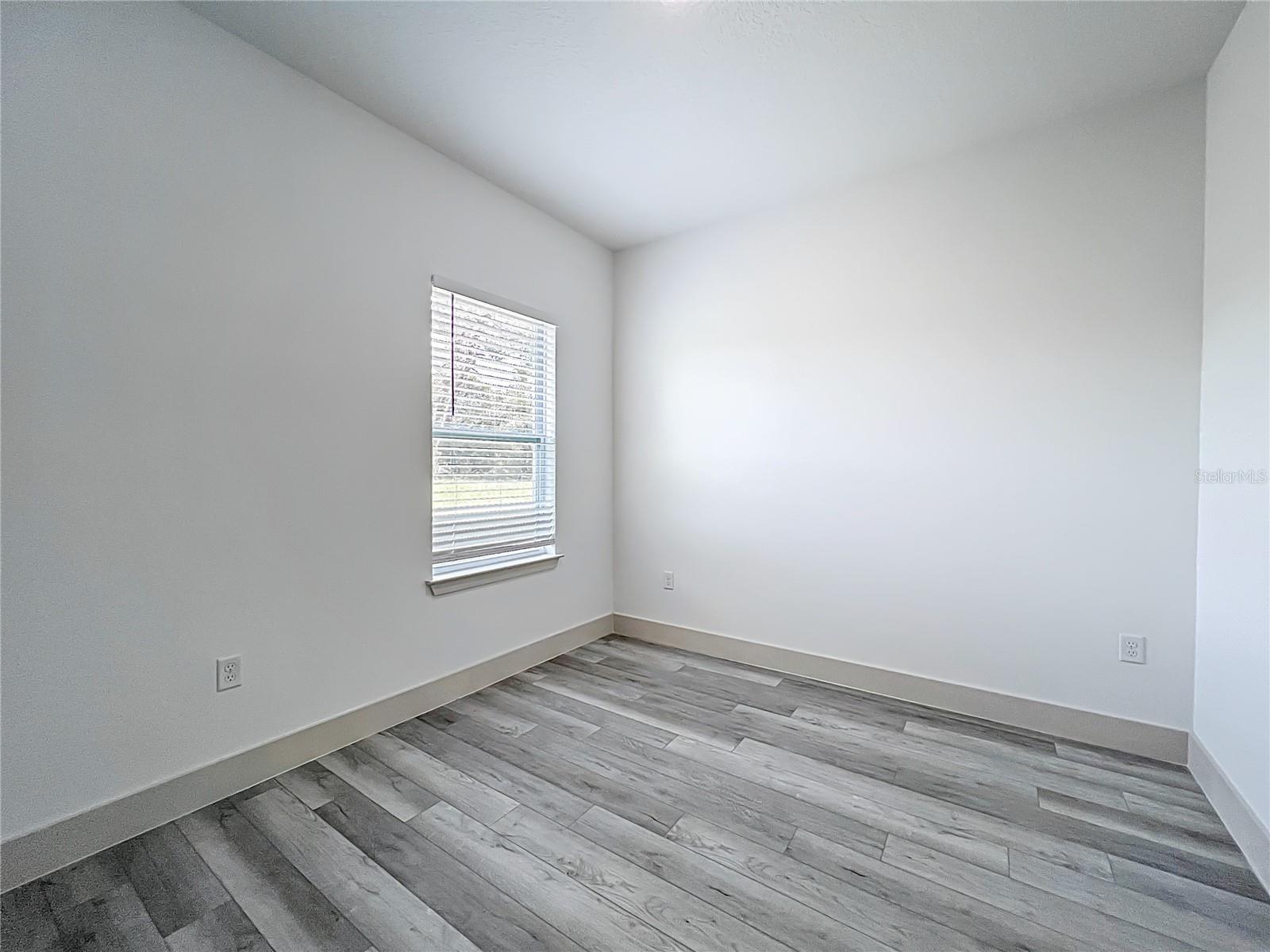 182 MARION OAKS MNR