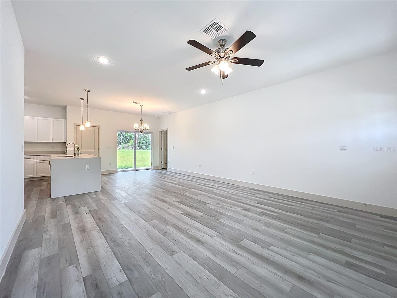 182 MARION OAKS MNR
