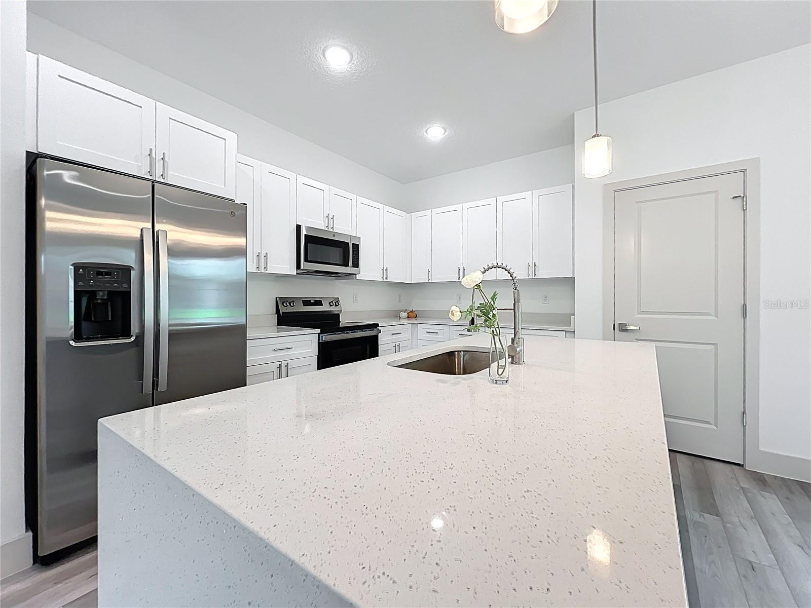 182 MARION OAKS MNR