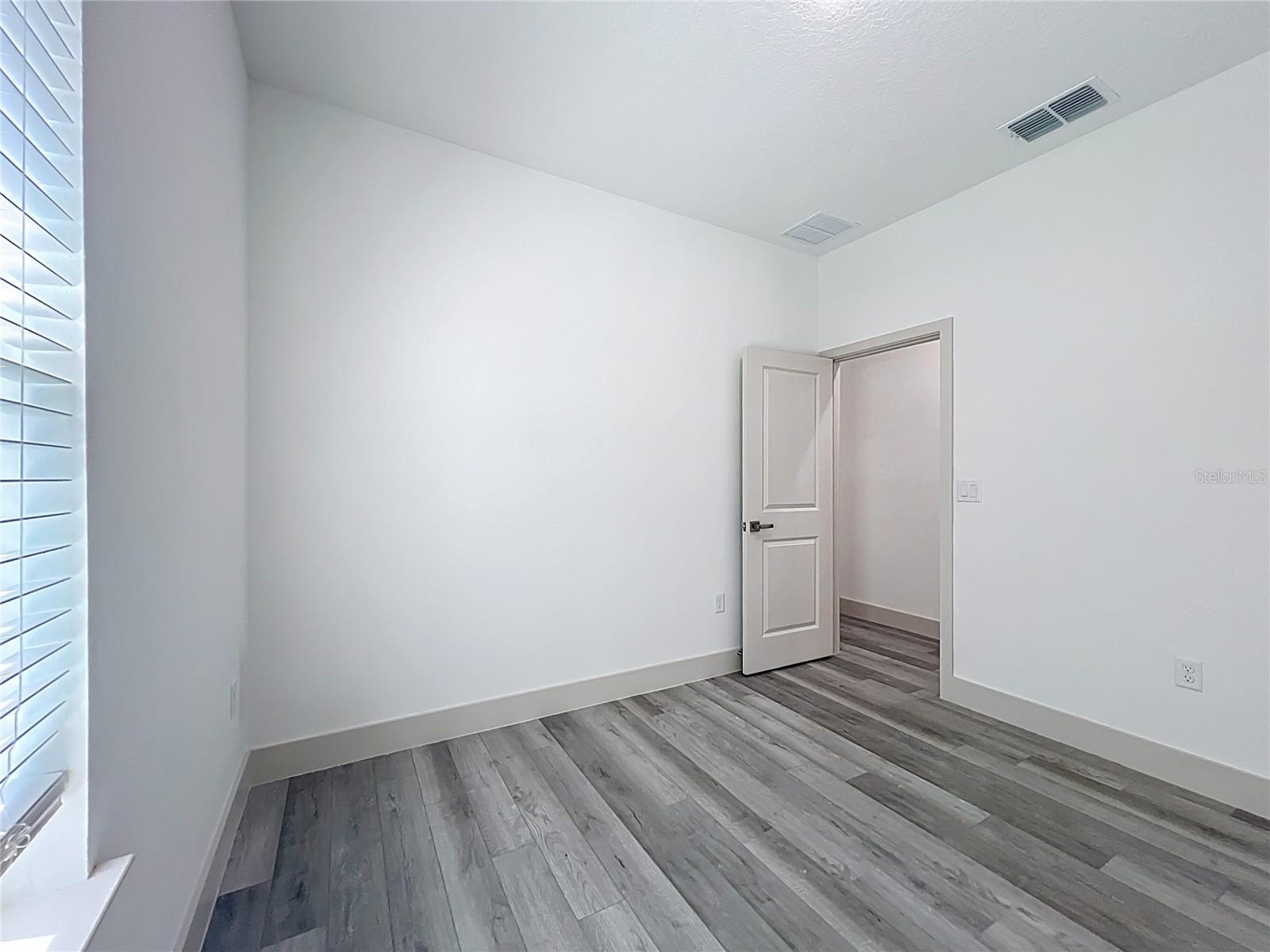 182 MARION OAKS MNR