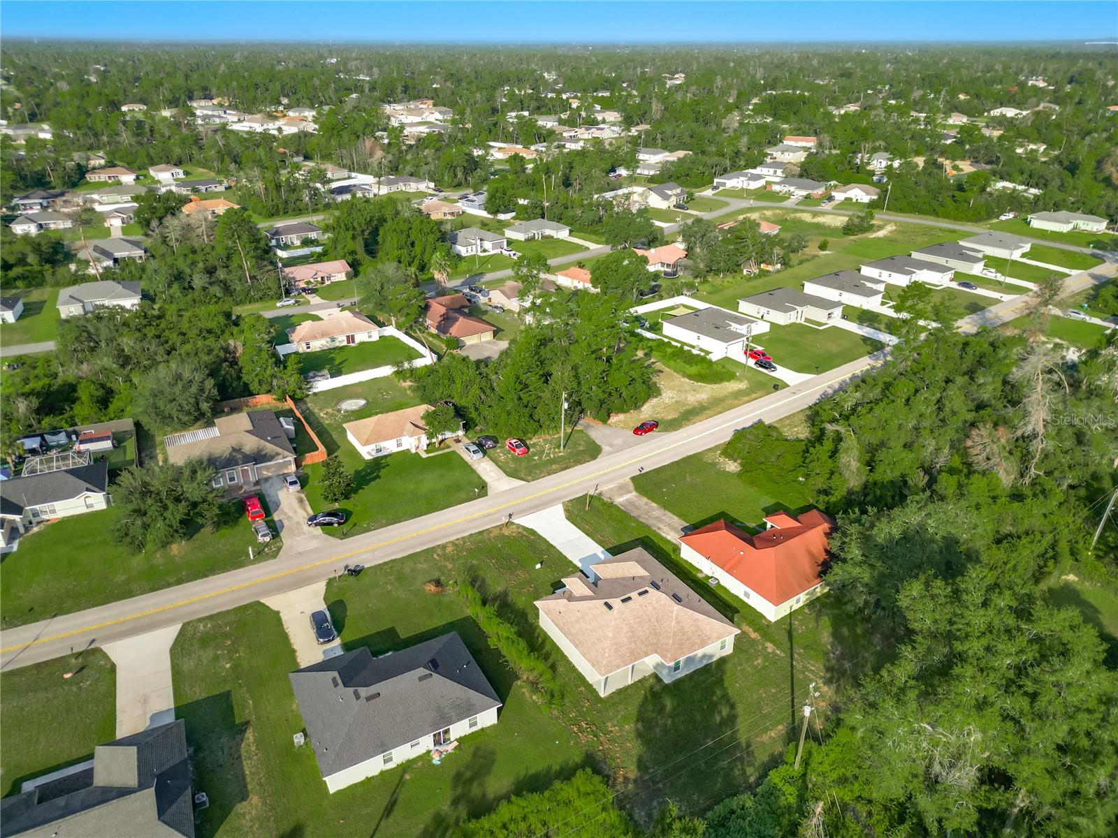 521 MARION OAKS LN