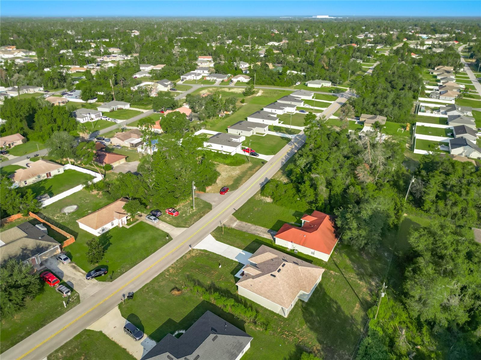 521 MARION OAKS LN