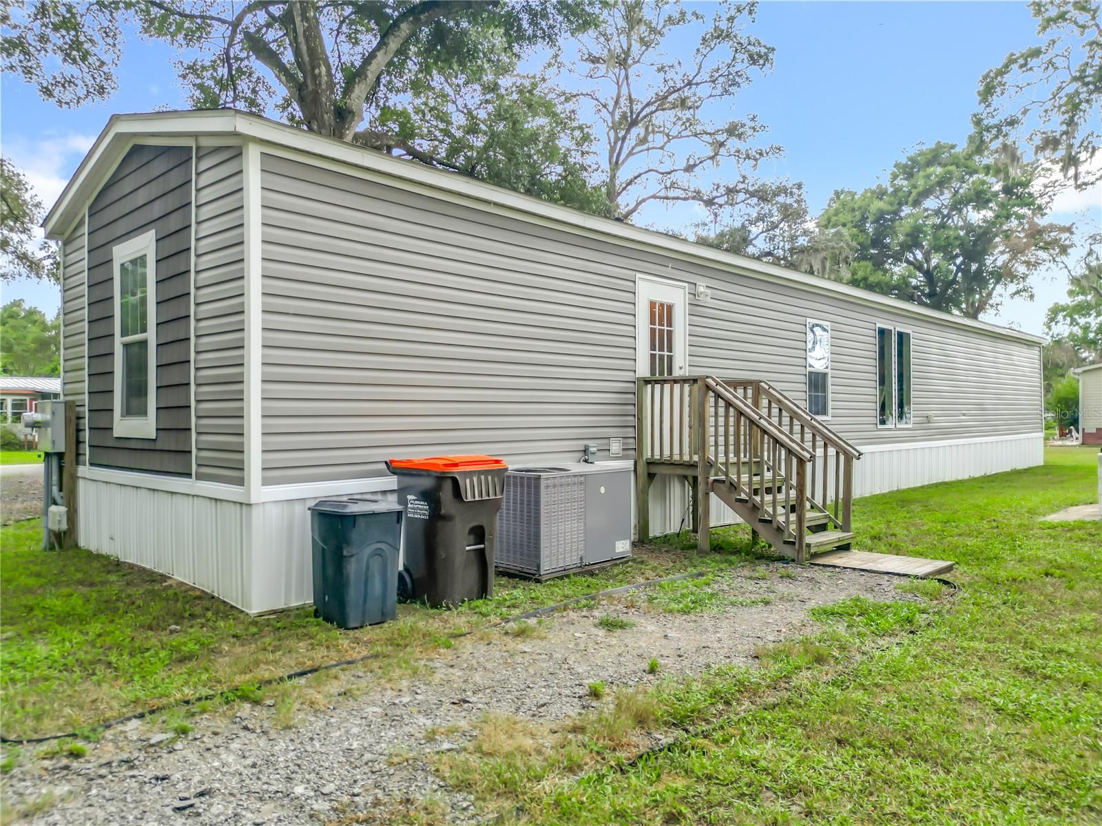 2815 SW 89TH PL