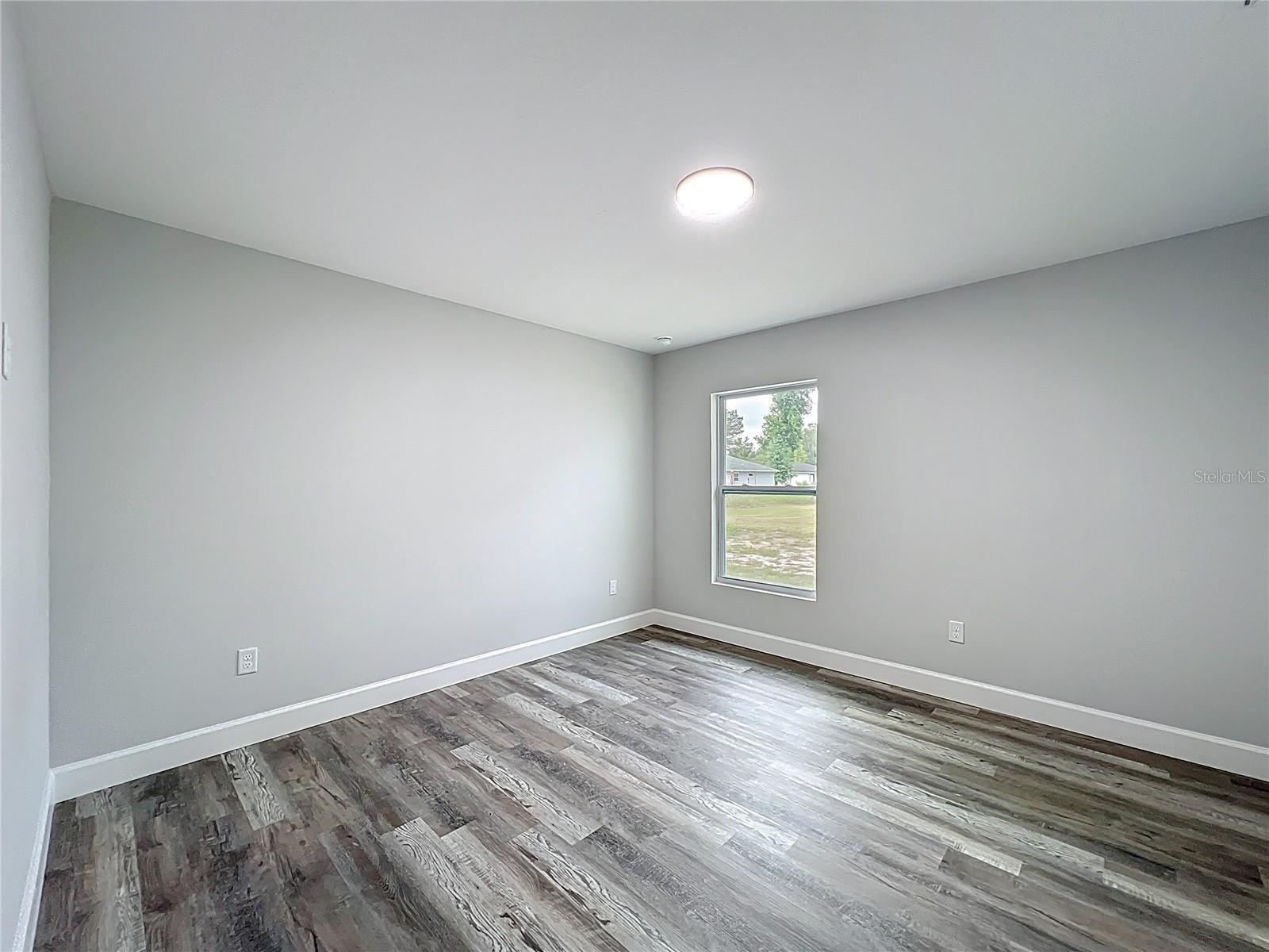 527 MARION OAKS MNR