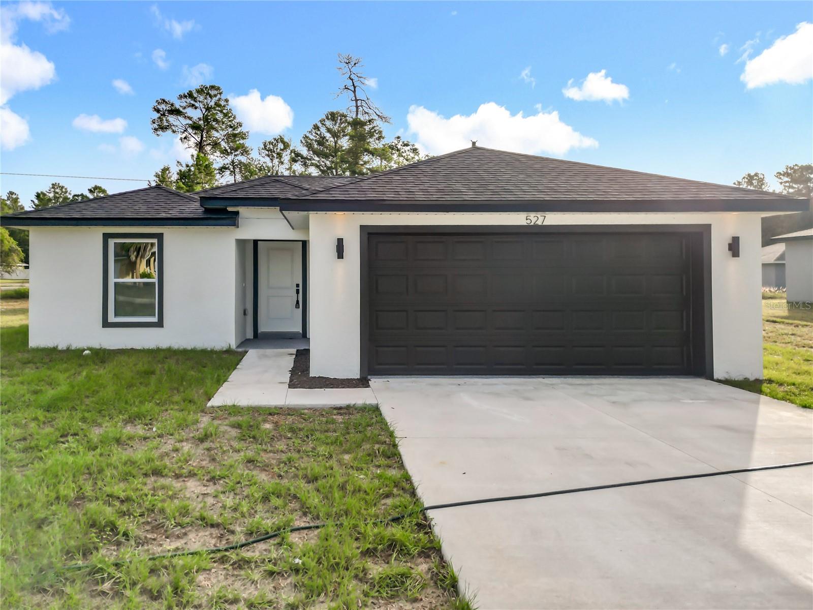 527 MARION OAKS MNR