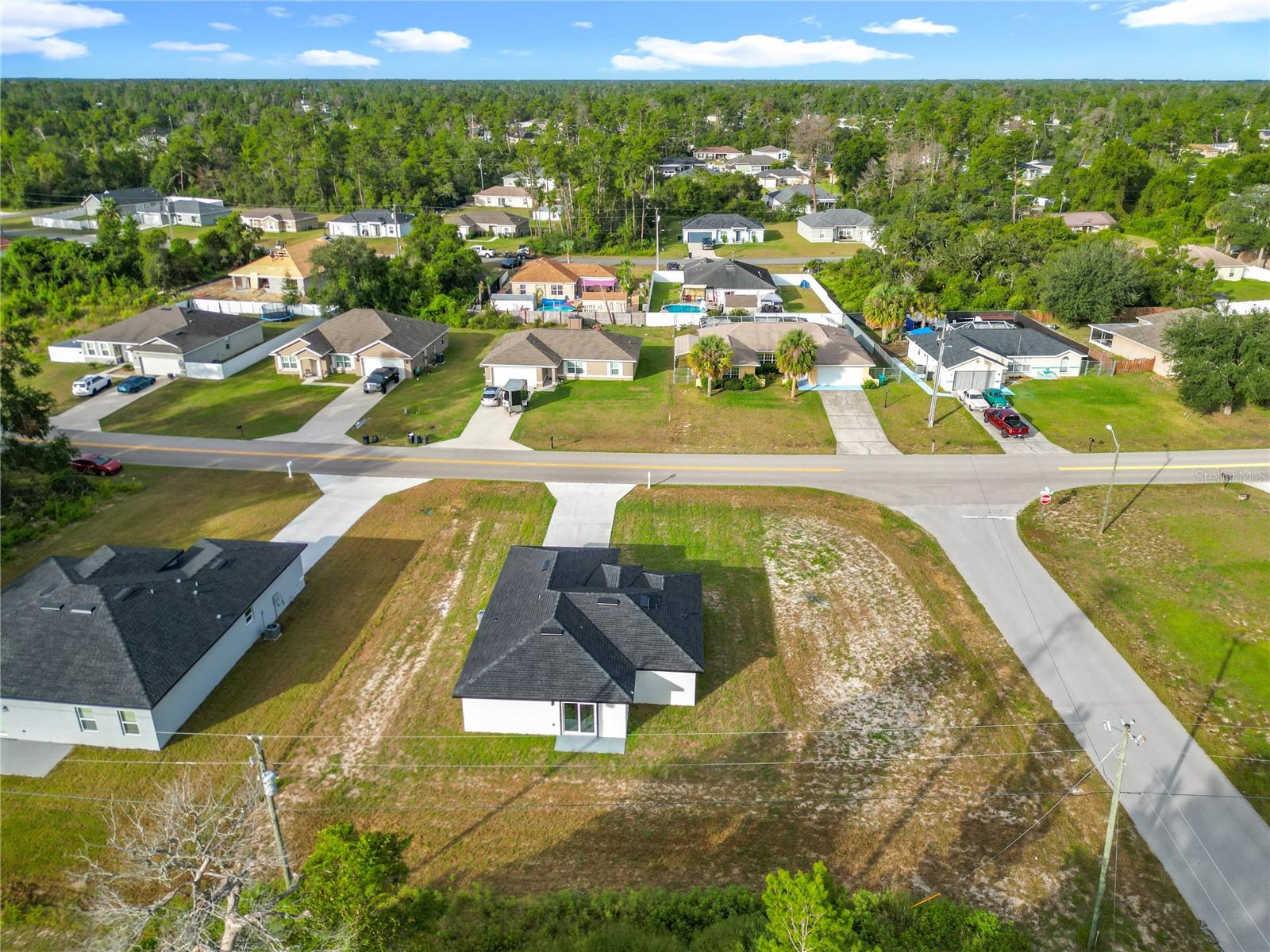 527 MARION OAKS MNR