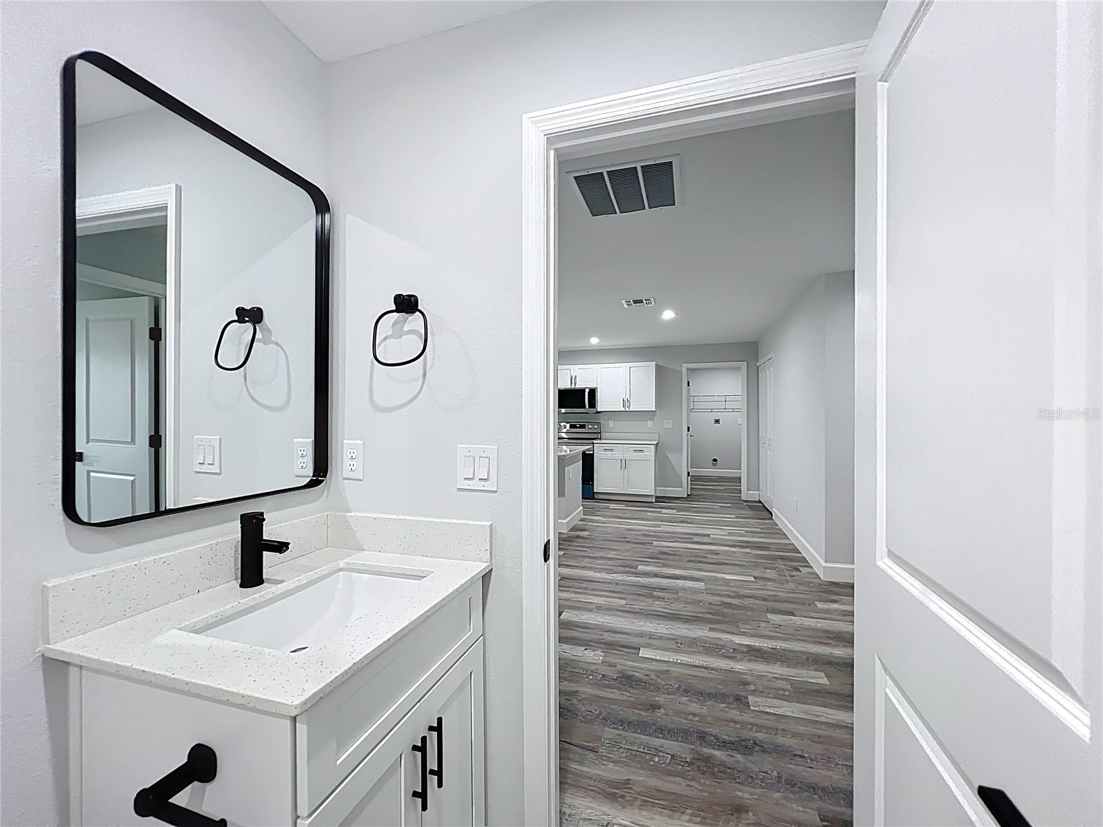 527 MARION OAKS MNR