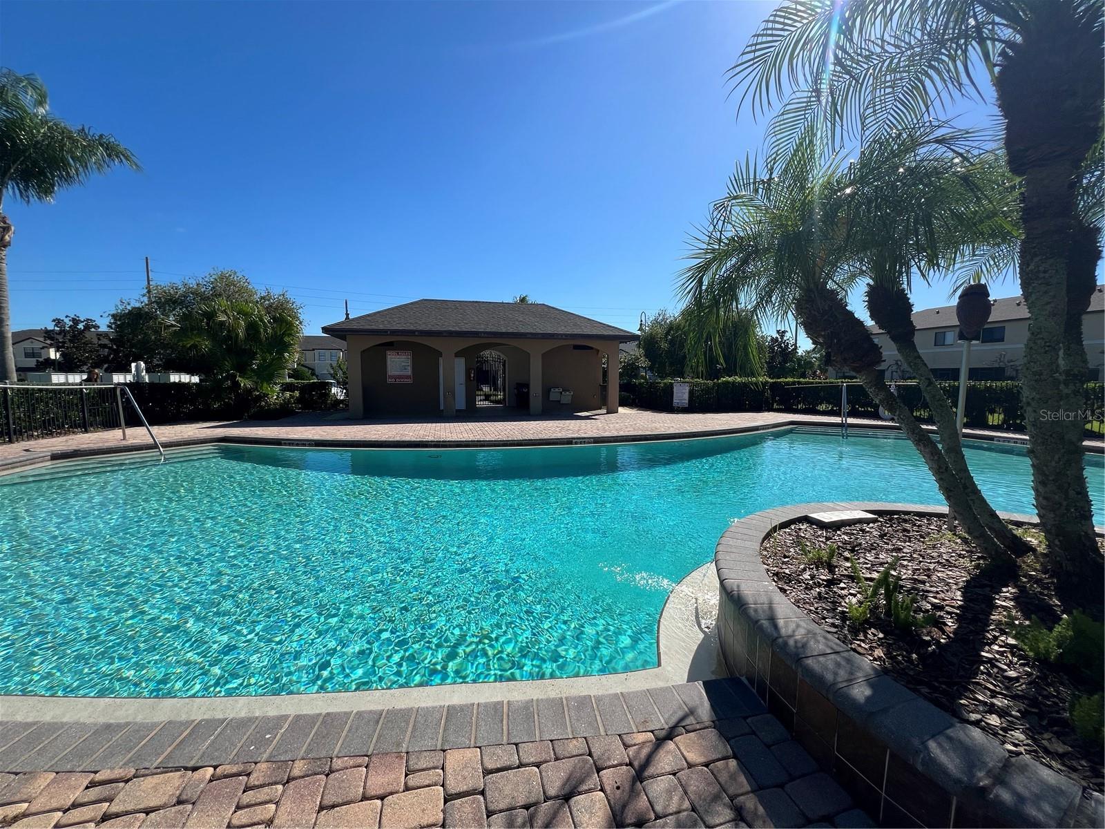2344 SEVEN OAKS DR