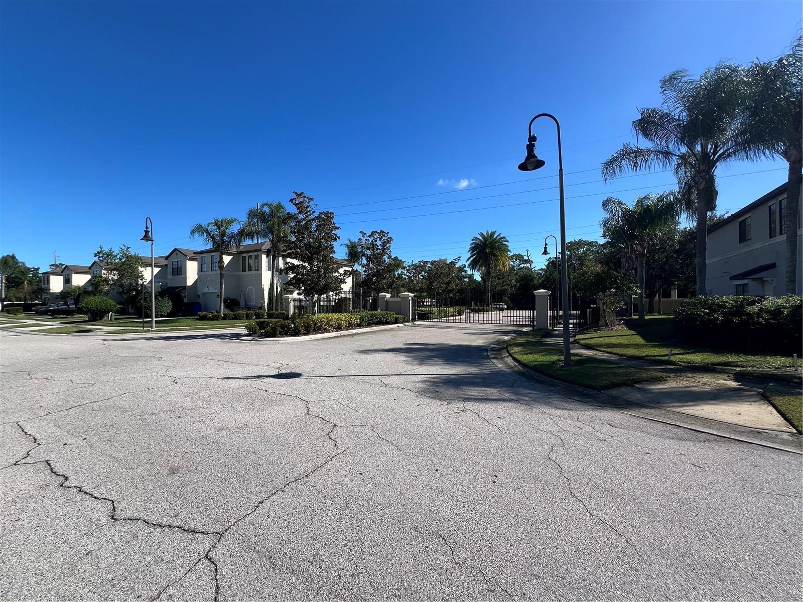 2344 SEVEN OAKS DR