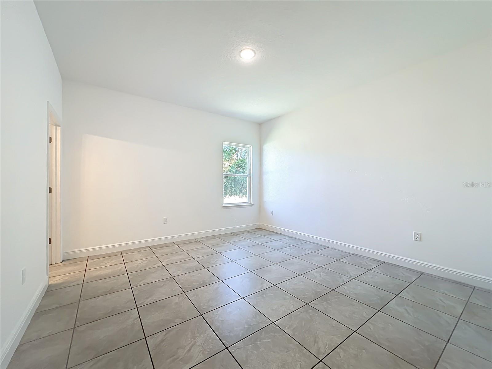 500 MARION OAKS BLVD