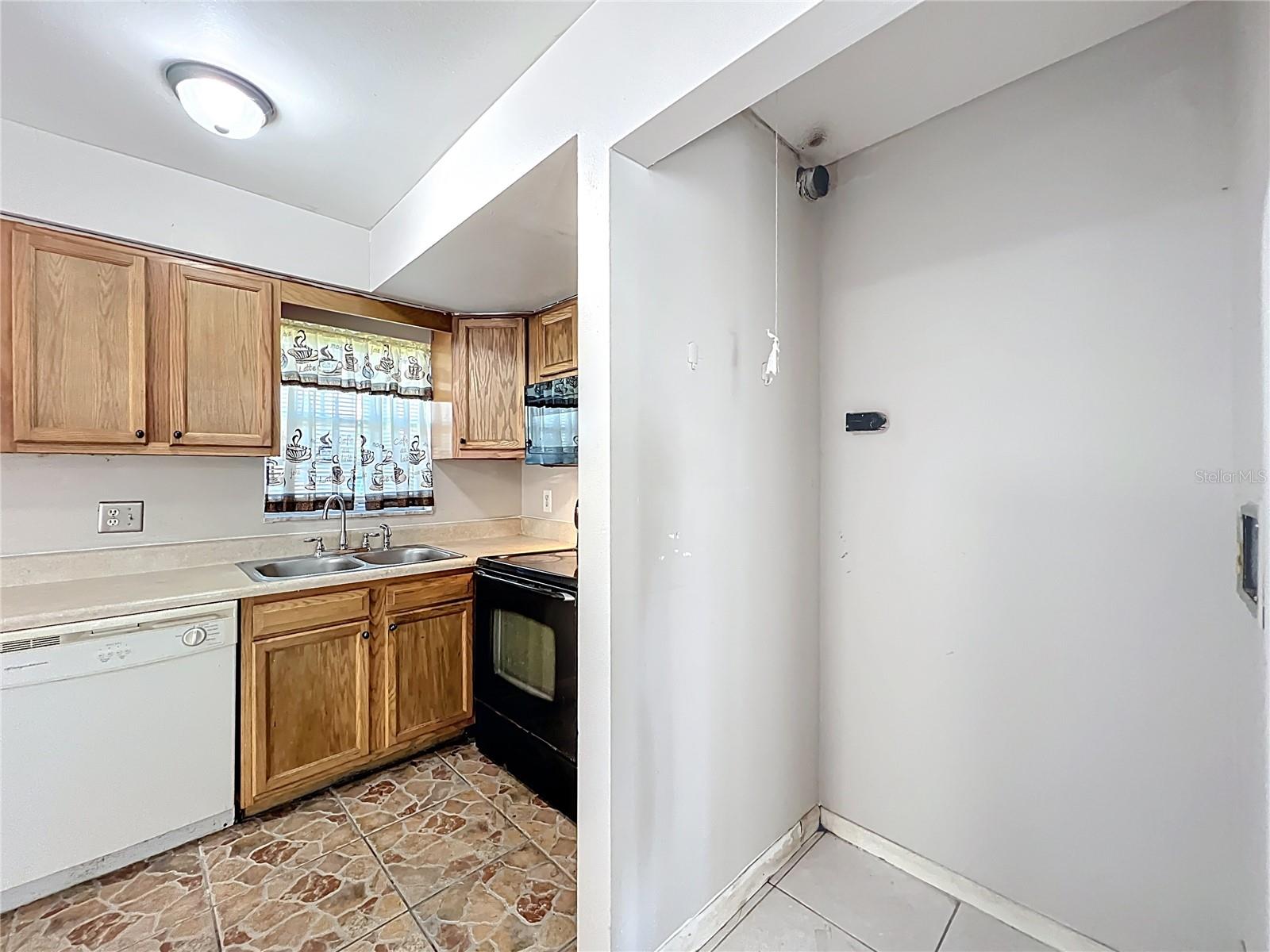 5757 SAINT CHRISTOPHER DR