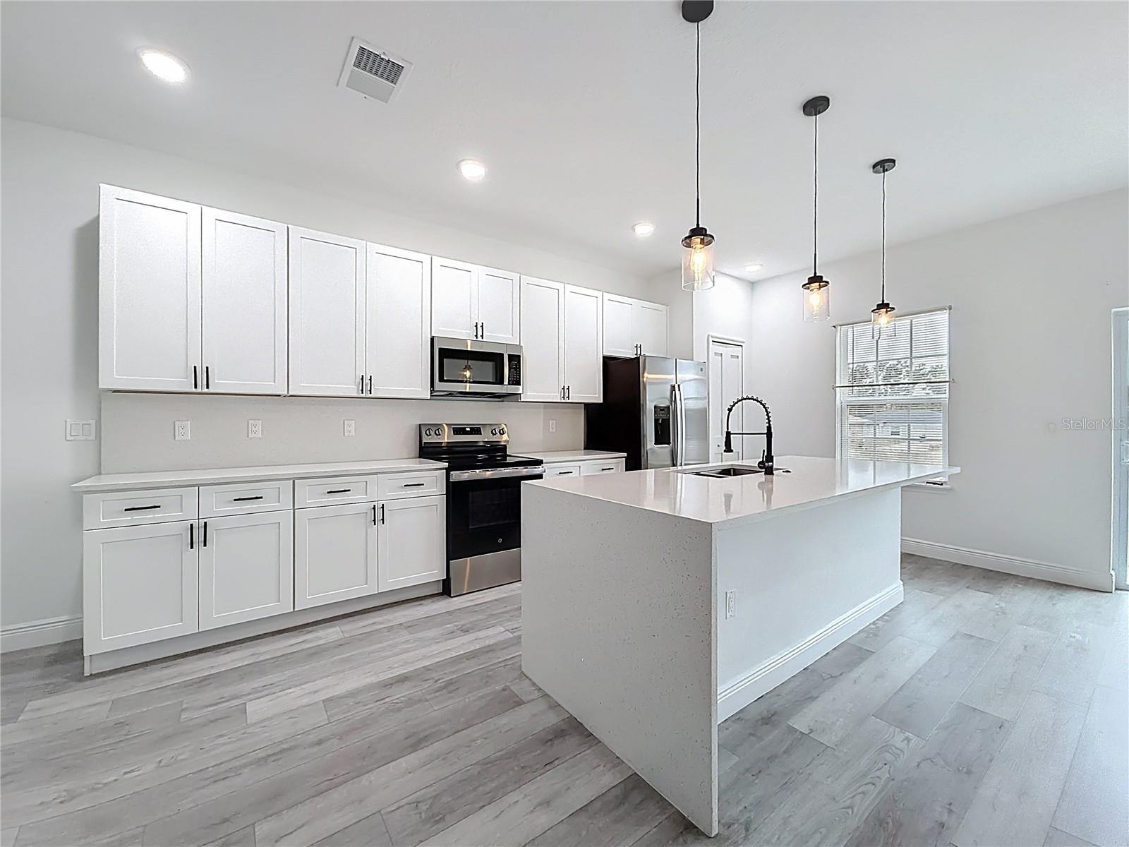 328 MARION OAKS CRSE