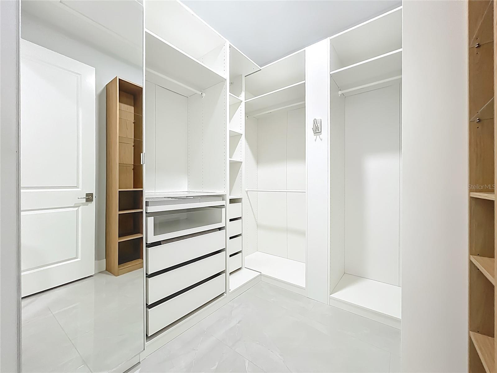 5448 CONWAY POINTE CT