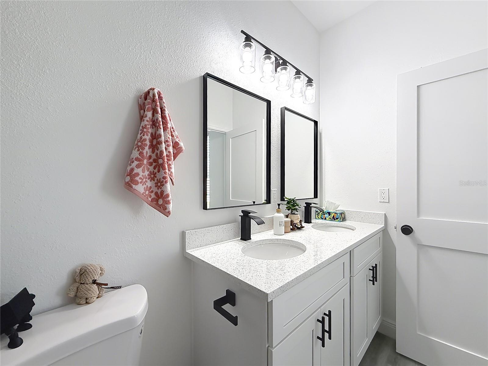 16950 SW 42ND AVENUE RD