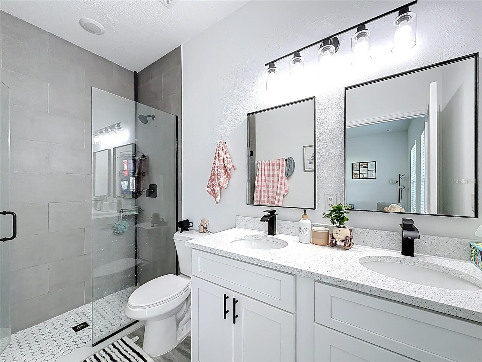 16950 SW 42ND AVENUE RD