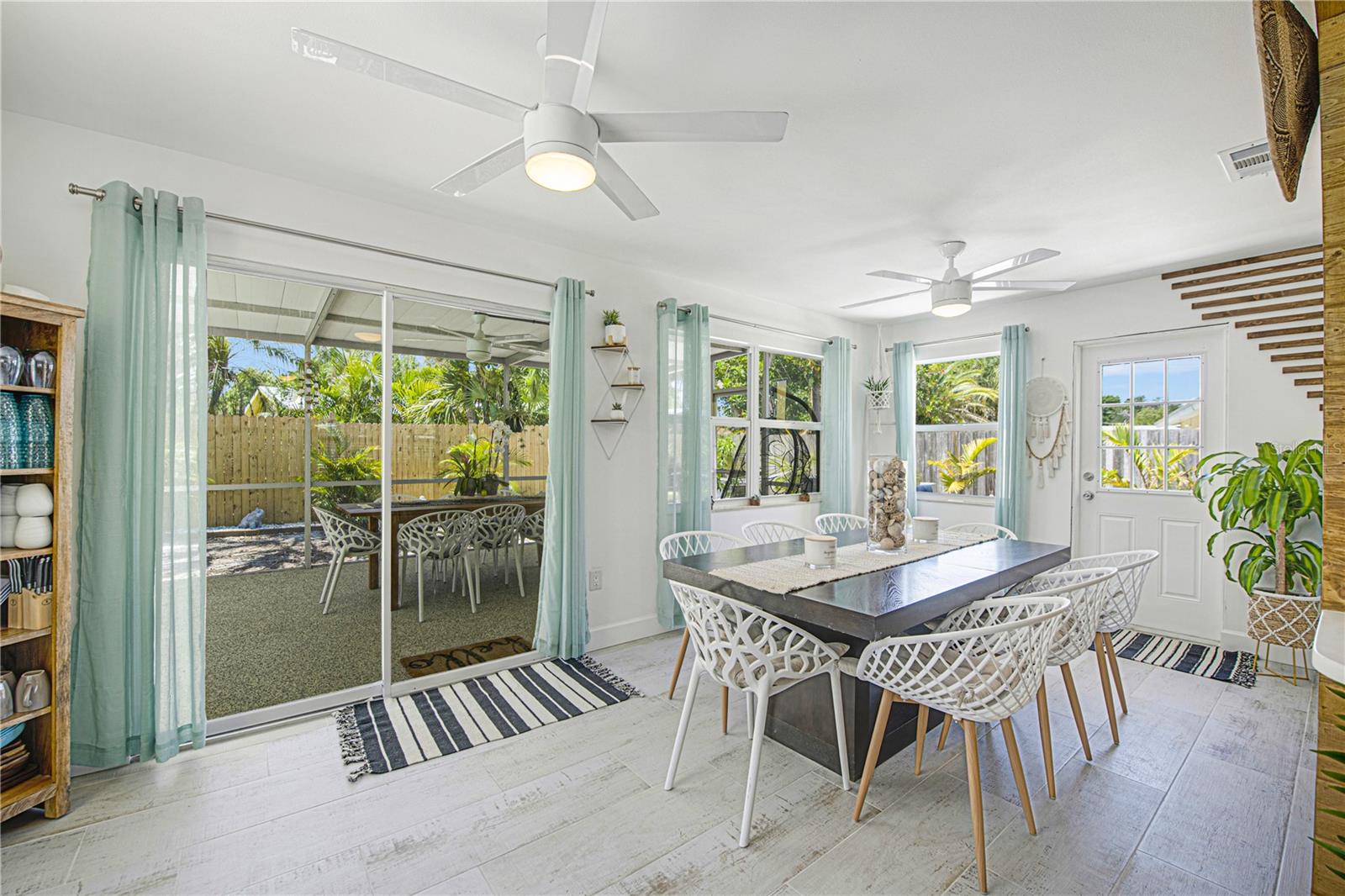 2436 CONSTITUTION BLVD