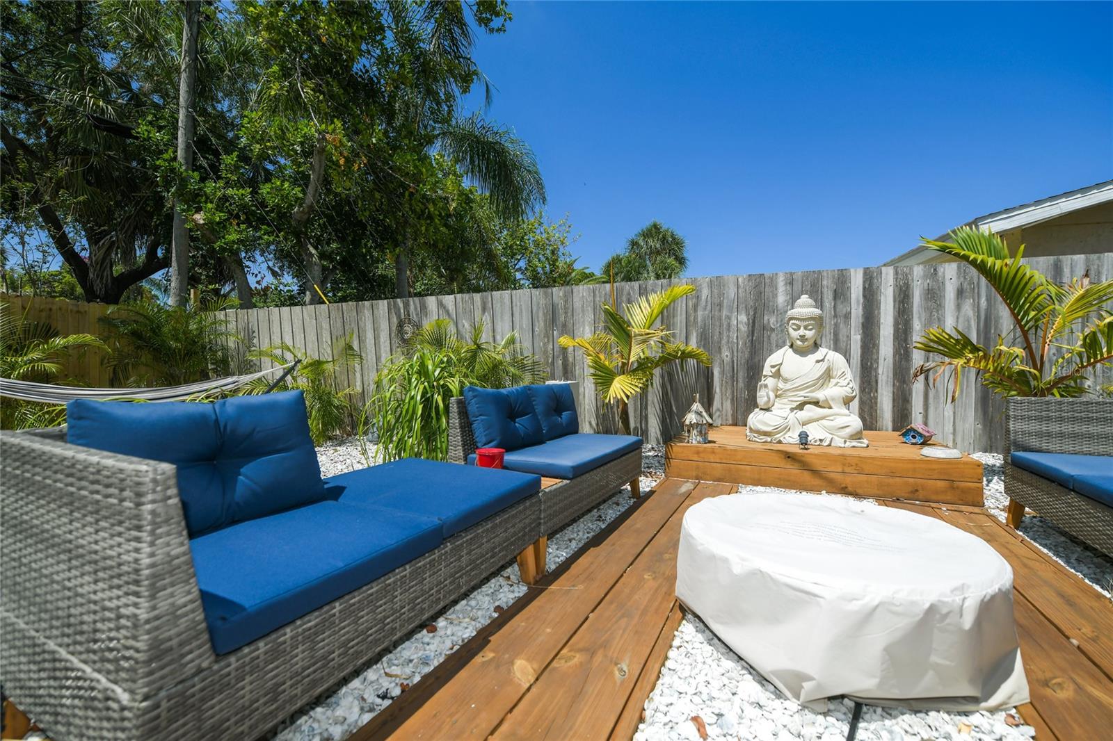 2436 CONSTITUTION BLVD