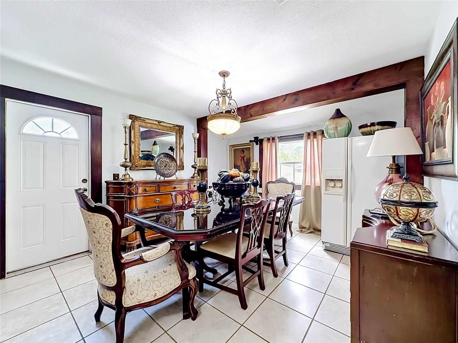 2705 ARC DR