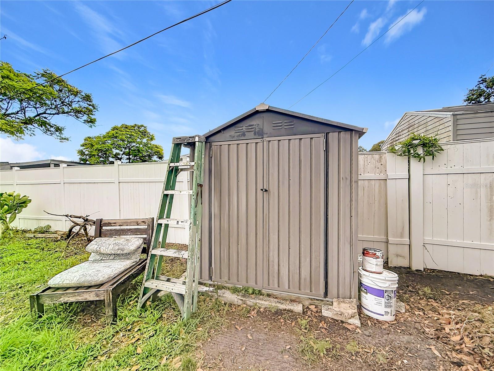 2705 ARC DR