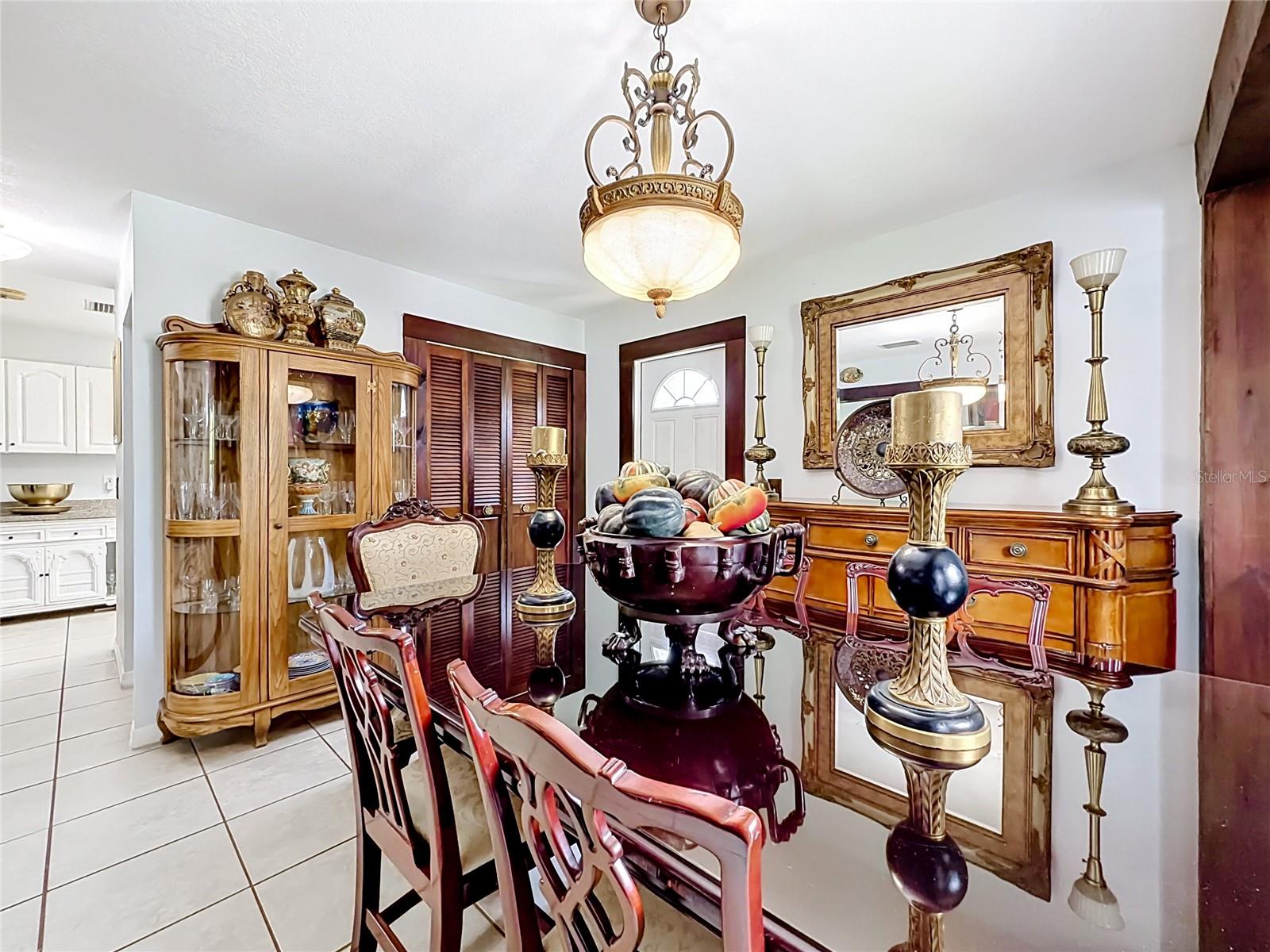 2705 ARC DR