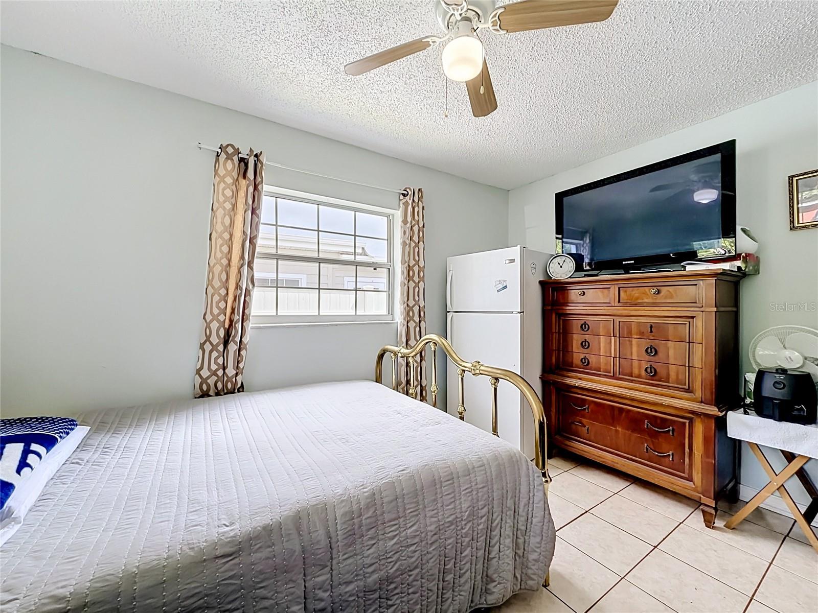 2705 ARC DR