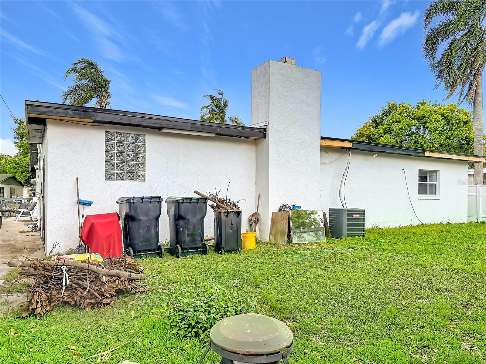 2705 ARC DR