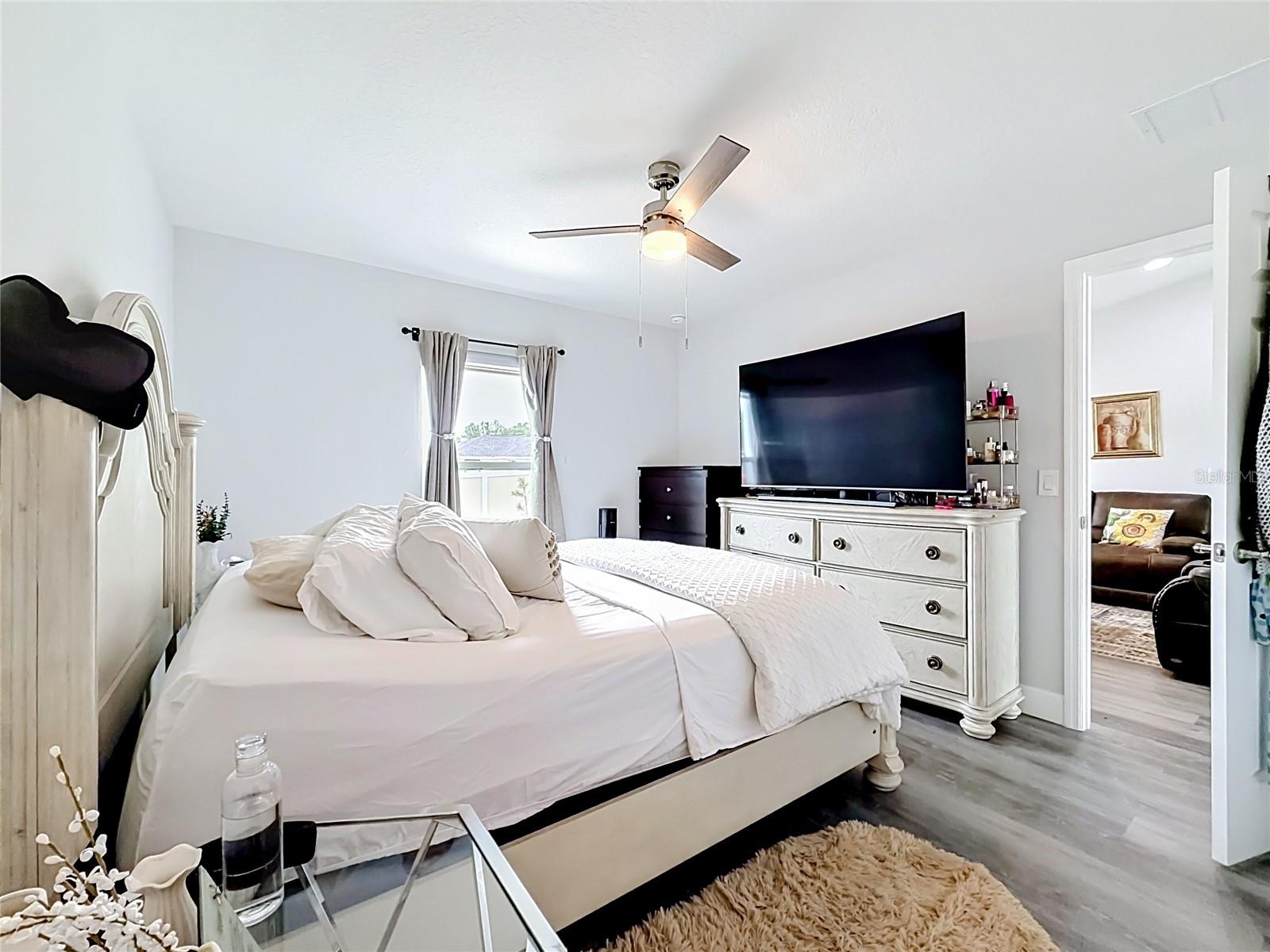 13793 SW 100 LN