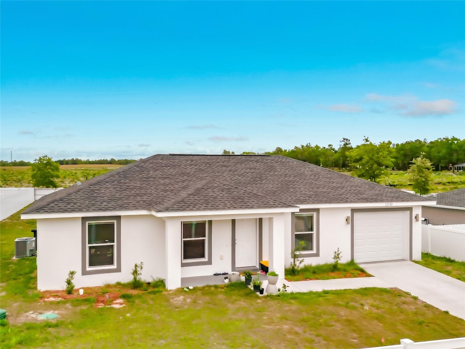 13793 SW 100 LN