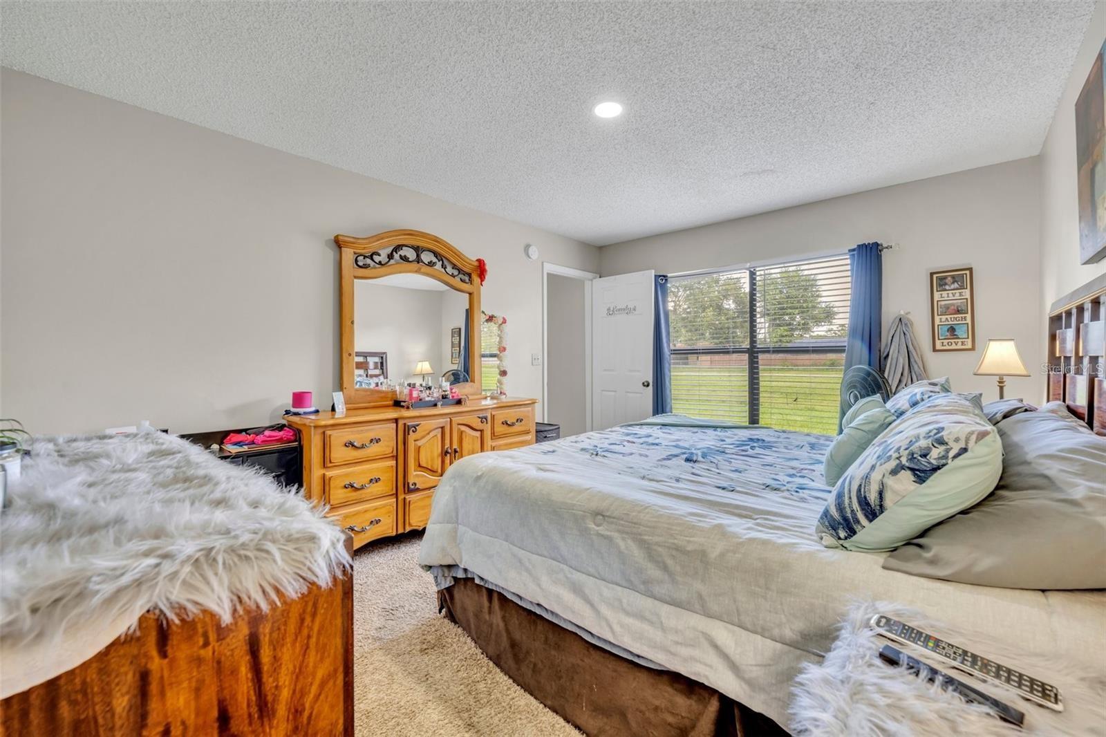 832 VALNERA CT
