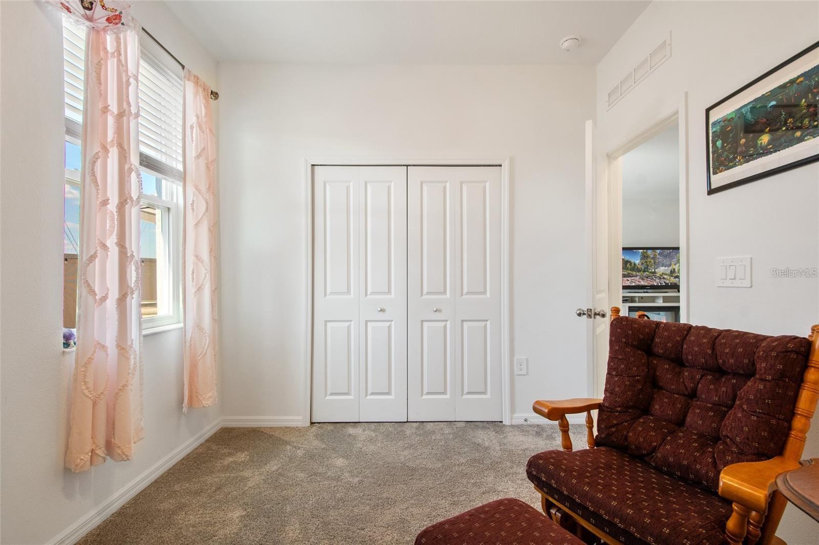1172 TYLER LOOP