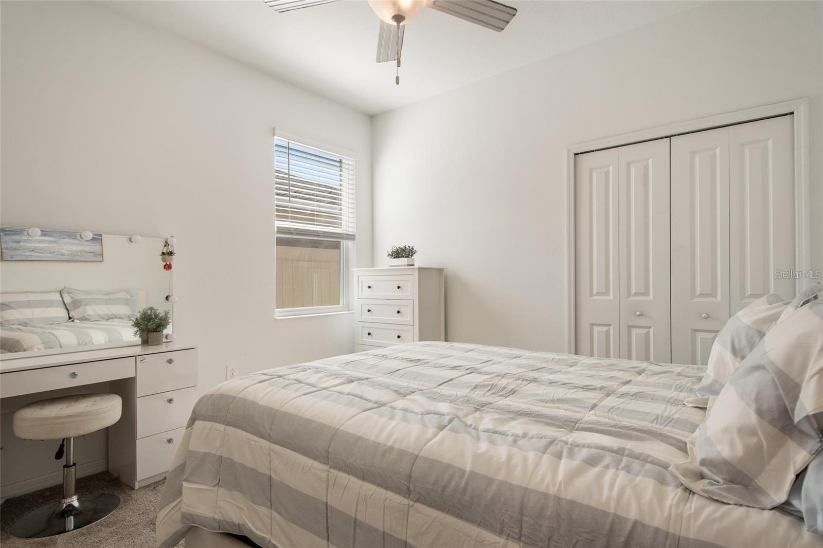 1172 TYLER LOOP