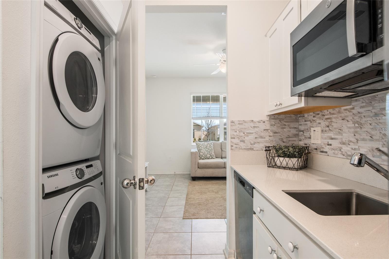 1172 TYLER LOOP