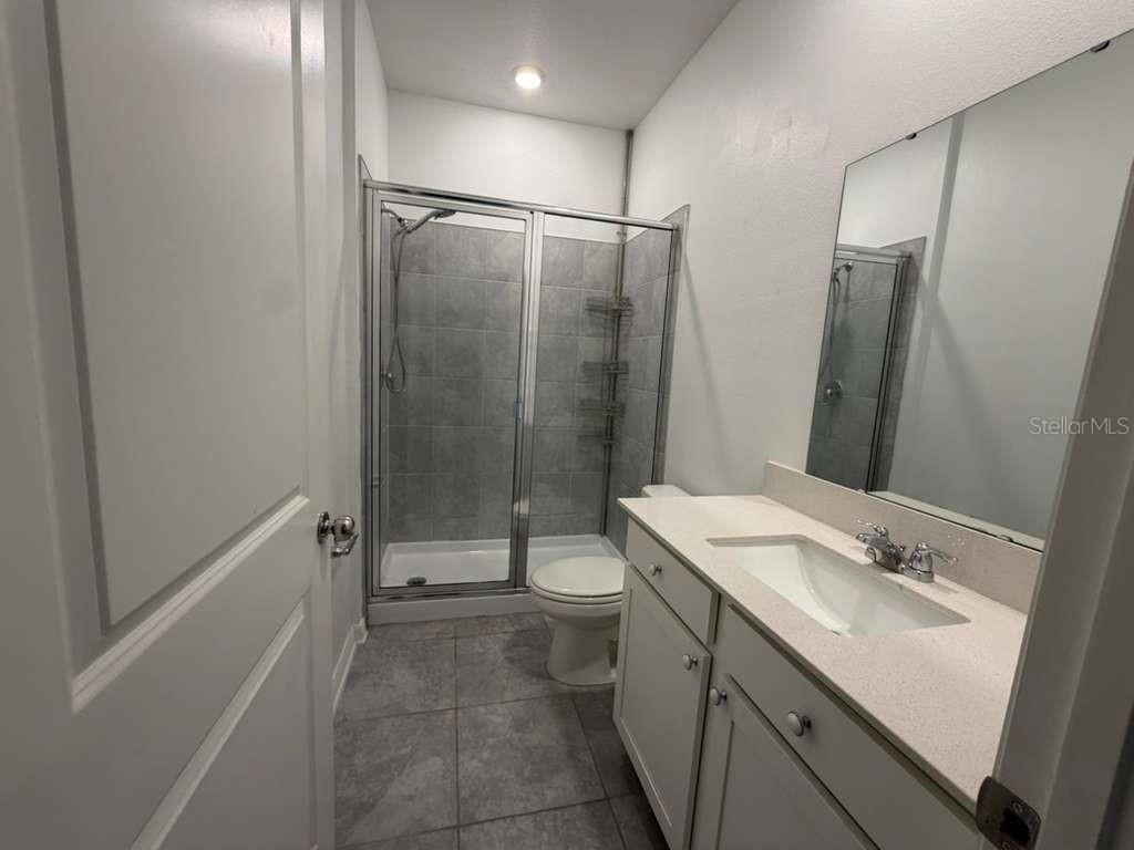 1172 TYLER LOOP