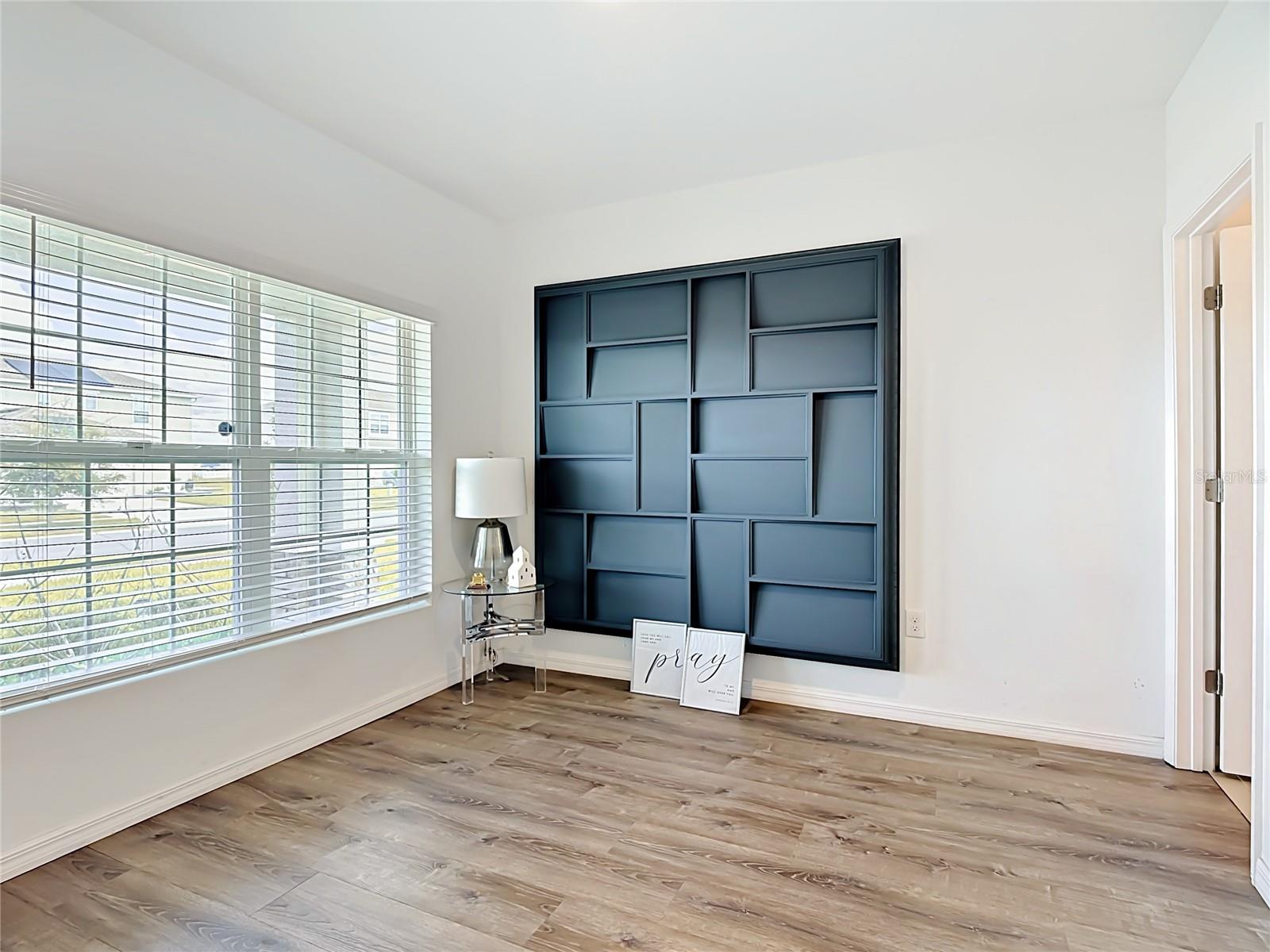246 ZIRCON RD