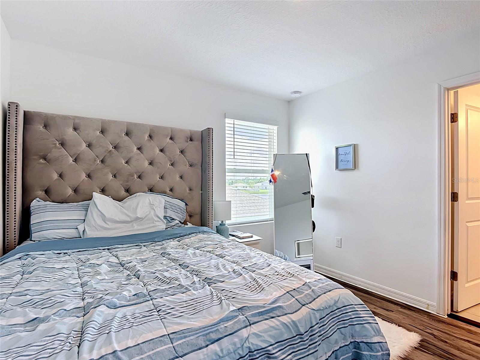246 ZIRCON RD