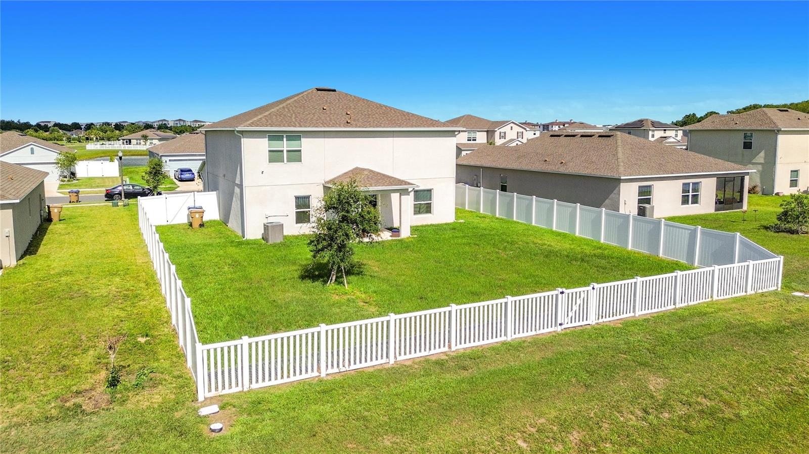 246 ZIRCON RD