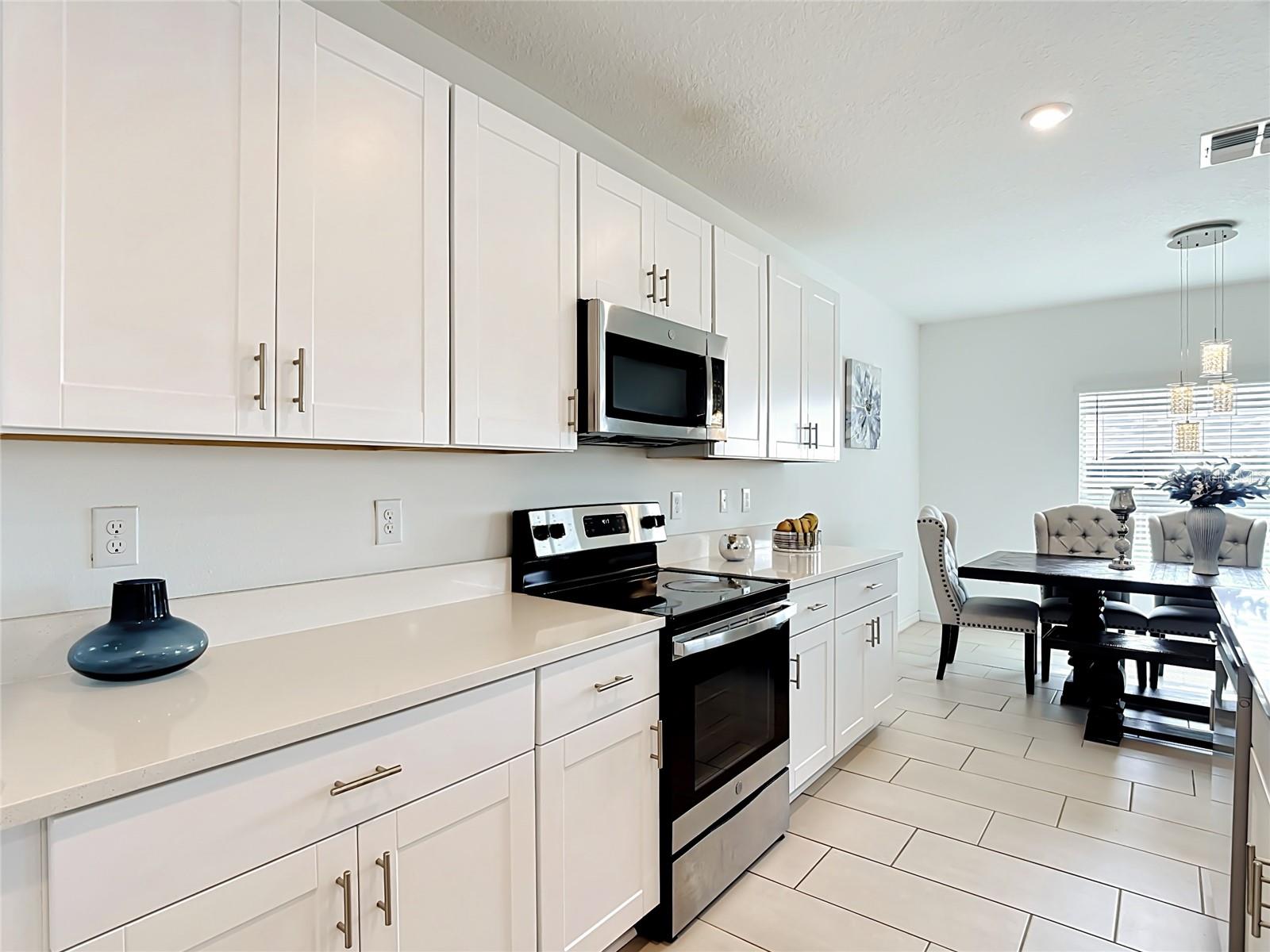 246 ZIRCON RD