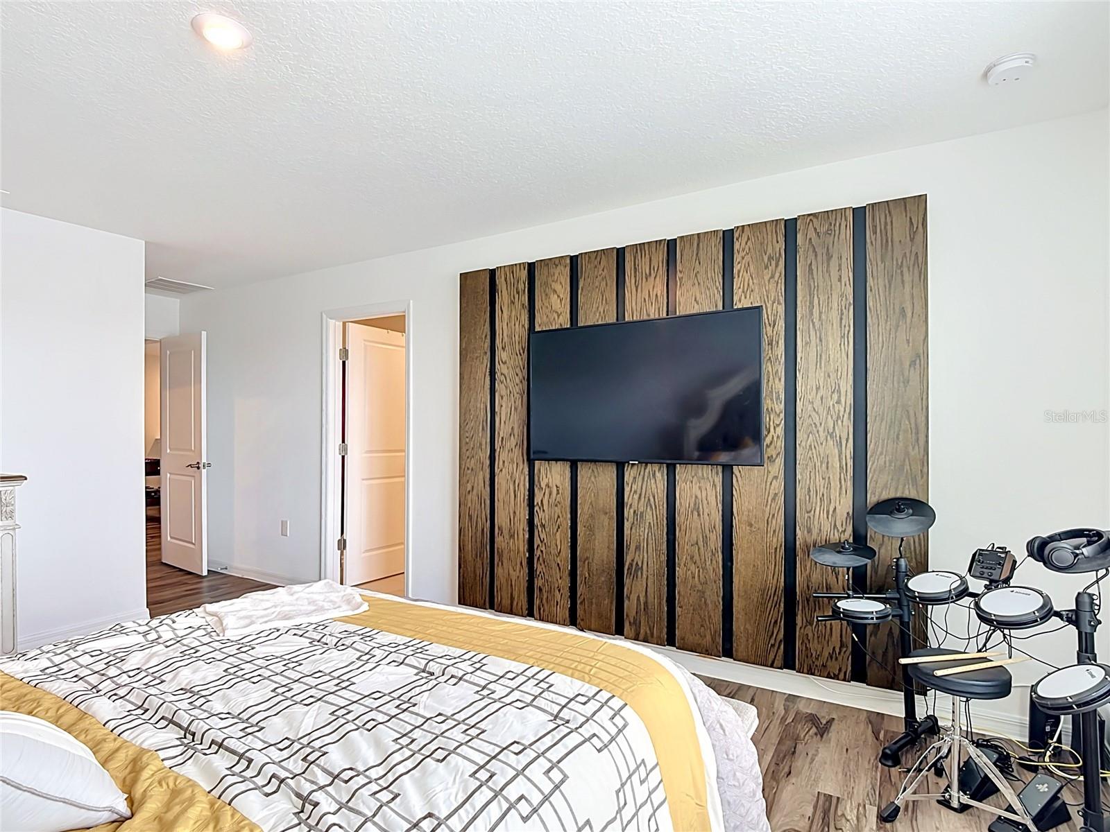 246 ZIRCON RD