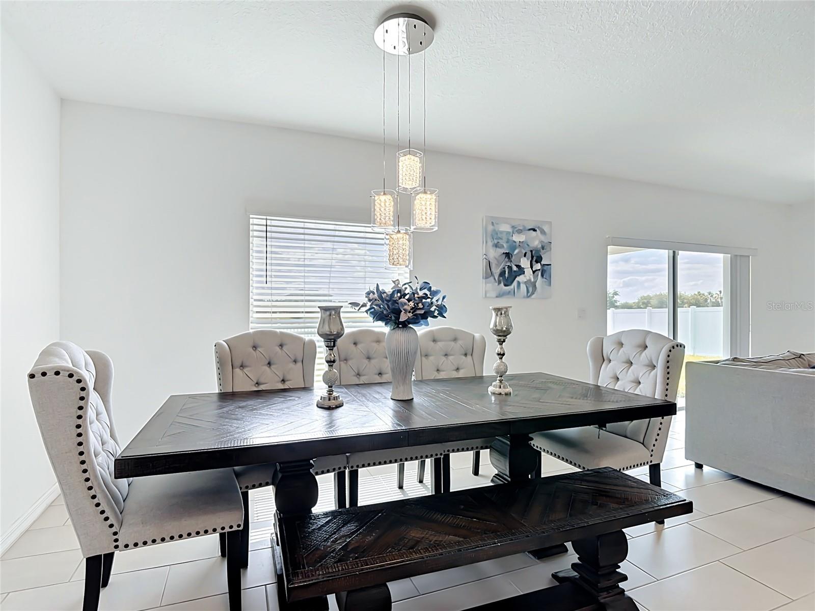 246 ZIRCON RD