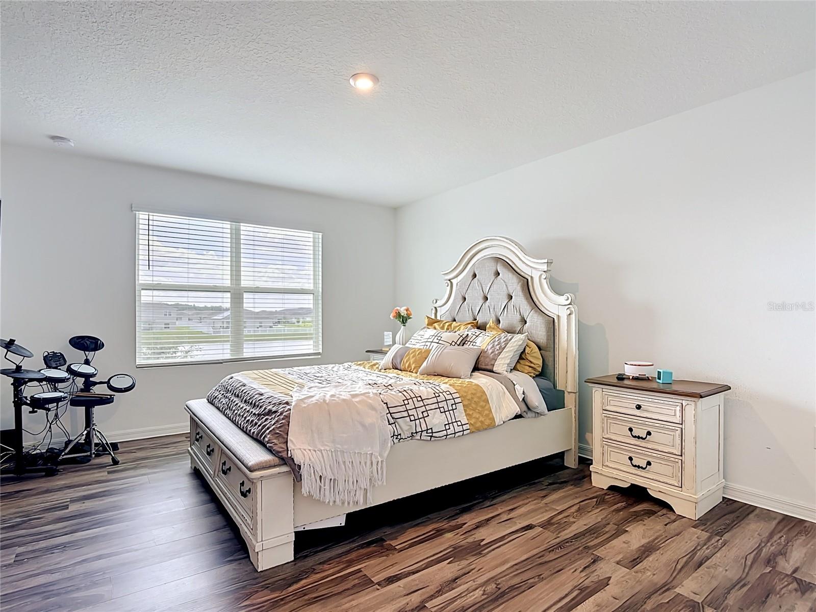 246 ZIRCON RD