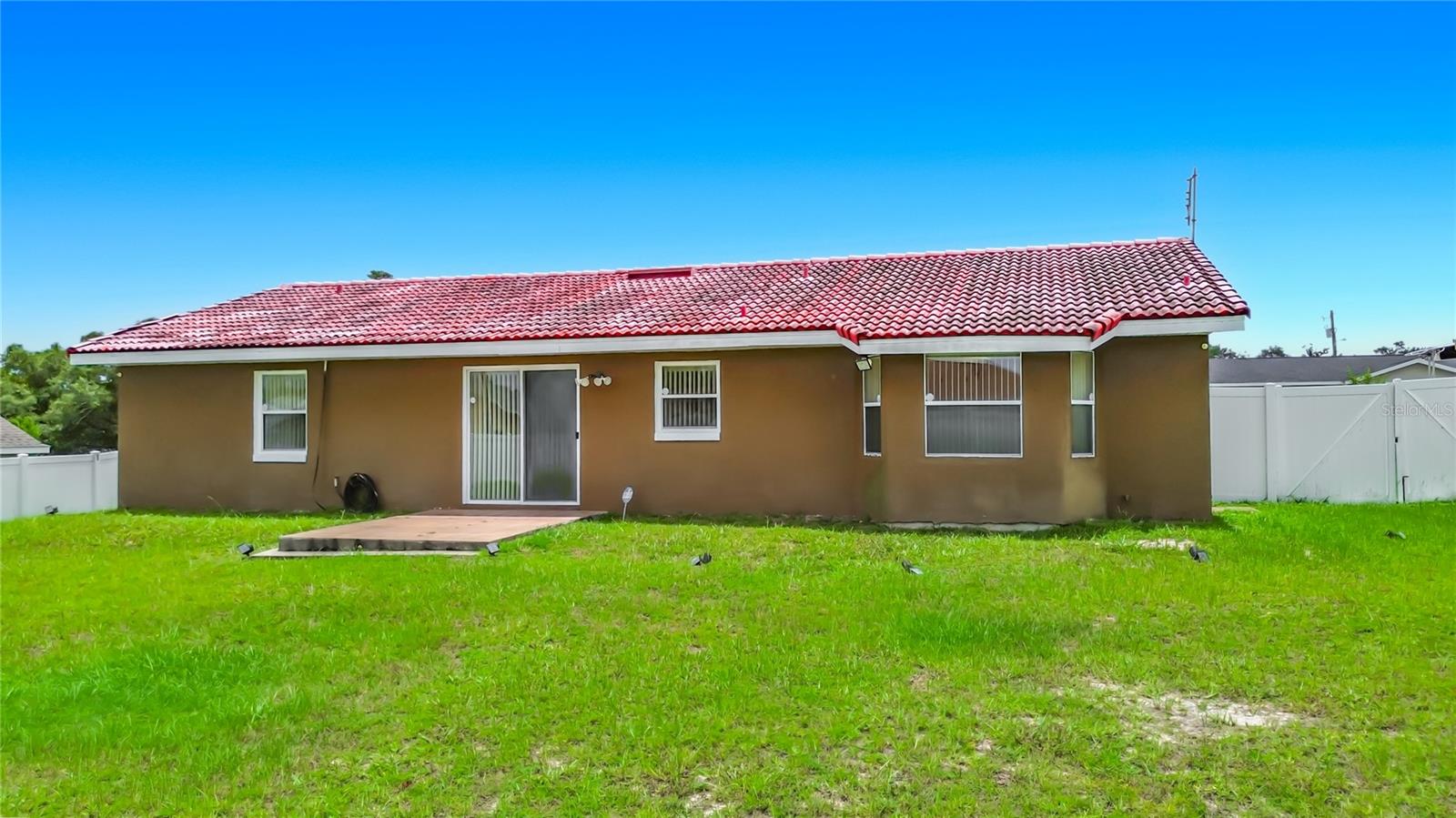 2939 SW 144TH PLACE RD